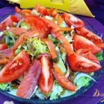 Салат овощной с подкопченной форелью