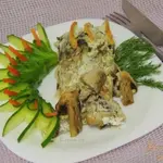 Карась запечённый в сметане