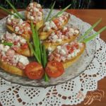 Кростини с помидором и сыром