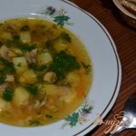 Постный рассольник с грибами и зеленым горошком