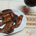 Куриные крылья в медовом соусе