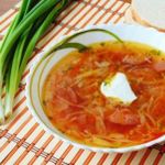 Щи  со свежей капустой и копченой колбасой