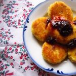 Биточки кукурузные с изюмом
