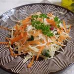 Овощной салат с рисовым уксусом