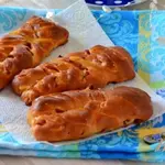 Твисты с салями и брынзой