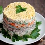 Салат слоеный с говяжьей печенью
