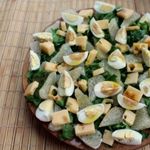 Салат со щавелем сыром и помело
