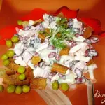 Салат с красной фасолью и сыром