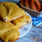 Тыквенный рулет с творогом и вяленой клюквой