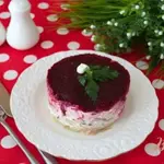 Слоеный салат с языком