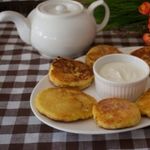 Нежные морковные творожники