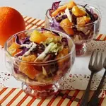 Капустный салат с апельсином.