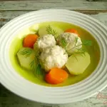 Паровые куриные ёжики с кускусом