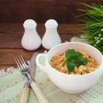 Паста (макароны) с фаршем из курицы с томатом