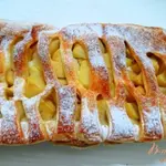 Слойка с яблоками