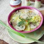Суп из савойской капусты с грибами.