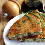 Творожная запеканка с зеленью и грецким орехом