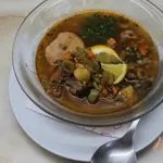 Солянка с копченой грудкой утки