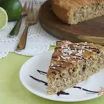 Пирог с орехами, кокосовой стружкой и цедрой лайма