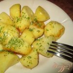 Картошка запеченная в кулинарном рукаве