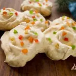Пряное безе с цукатами