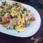 Овощной салат с куриным филе