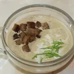 Крем-суп из грибов с ржаными чесночными гренками