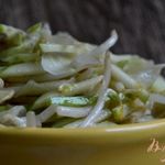 Салат с проростками  маша и яблоком