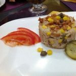 Салат с тунцом и рисом