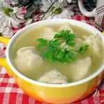 Суп с пельменями
