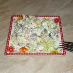 Салат с морской капустой и крабовым мясом