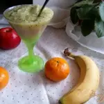 Смузи яблочно-банановый