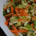 Овощной салат с цукини