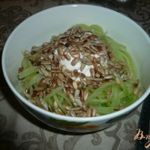 Салат из зеленой редьки