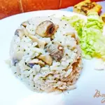 Рис с грибами и соевым соусом