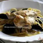 Курица, тушеная с черносливом