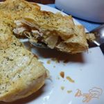 Закусочный пирог из курицы с ананасом
