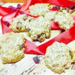 Печенье овсяное с вяленой вишней и корицей