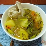 Суп с луком порей