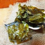 Хрустящий щавель запеченный со специями и орегано