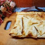Слойка с яблоком из лаваша