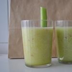 Смузи с яблоком и ананасом