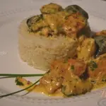 Куриное мясо с цукини в сметанно-горчичном соусе