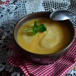 Суп-пюре из тыквы с корневым сельдереем