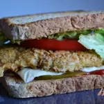 Сендвич с хрустящим куриным мясом