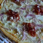 Закусочная лепешка с ветчиной