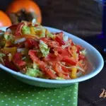 Овощной салат с хурмой