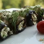 Рулетики из баклажанов с брынзой и грецкими орехами