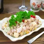 Салат  Сытный с фасолью