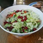 Капустный салатик с красной смородиной